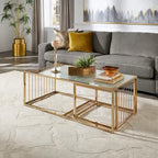 Ensemble de tables basses gigognes or champagne, plateau miroir texturé, style glamour pour salon
