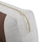Canapé 3 places moderne en tissu gris avec pieds en métal doré pour salon