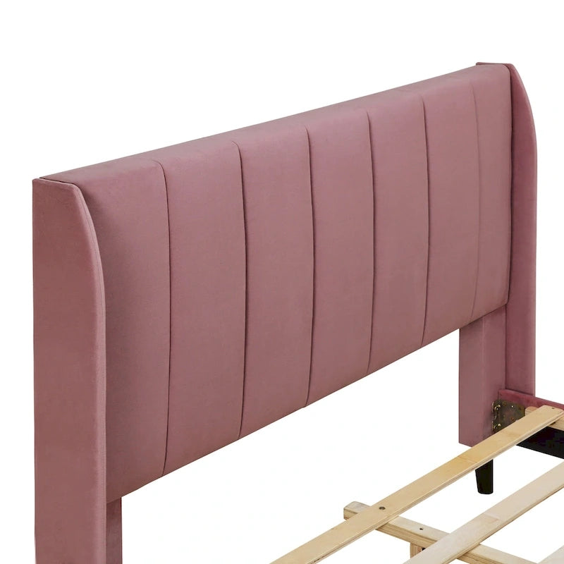 Lit plateforme rembourré grand format en velours