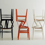 Chaise à accoudoirs rouge moderne en bois, dossier en Y ouvert, contemporaine pour cuisine, salle à manger avec assise tressée