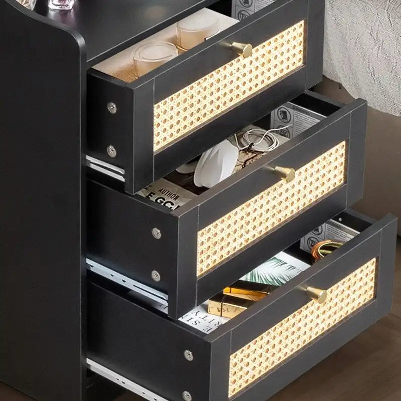 Table de chevet à 3 tiroirs avec USB